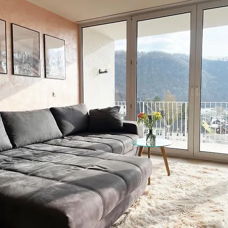 Schoenes Traumblick Mit Balkon 公寓