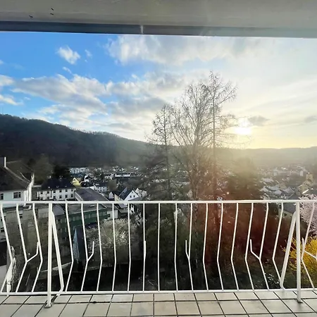 Lejlighed Schoenes Traumblick Mit Balkon